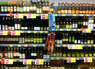 Achtung: Kein Alkohol ab 22 Uhr!