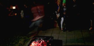 Sommersonnenwende – in Ungarn ein Sprung übers Feuer (FEUERSPRUNGVIDEO)