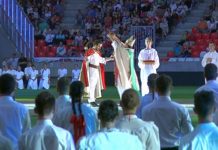 DIE HIGHLIGHTS im VIDEO: Die Nacht des Blumenkarnevals Debrecen 2014