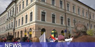 Gegen die Regierung: Demonstrationen in über 100 Städten Ungarns!