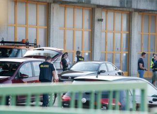 Flüchtlingsdrama! Jetzt schon über 70 Tote in dem ungarischen LKW