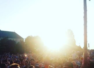 Tausende beim Wellhello-Konzert in Györ