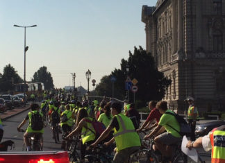 Györ: Hunderte Radfahrer radeln für den Guten Zweck!