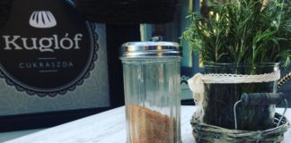 Kulinarischer Tip Györ: Café Kuglóf mit besonders guten Torten!