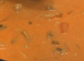 Kochtipp: Tomaten-Hähnchengulasch leicht gemacht! KOCHVIDEO