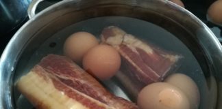 Alternative, natürliche Eierfarben zu Ostern