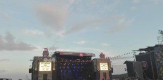 5 Kleidungsstücke, die für das Festival wichtig sind