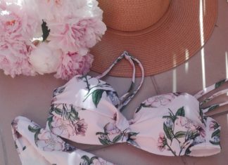 Bikinimode 2017 – Bunt und Blumig wird es!