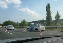 LKW Reifen tötet Autofahrerin auf der Autobahn M1