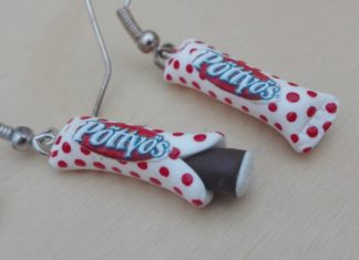 Wie süß! Pöttyös am Ohr