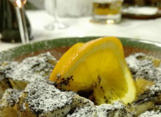 Mákos Guba – Überbackene Butterhörnchen mit Mohn