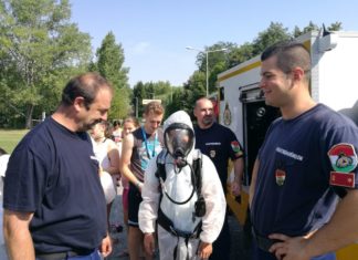 Sommercamp des Katastrophenschutzamtes in Györ: Hier können Kinder löschen, retten, bergen!