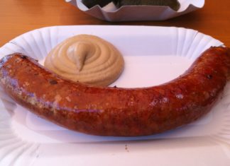 Kolbász mit Senf!