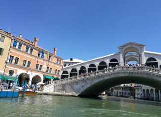 Ungarn eng mit Italien verbunden