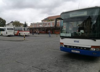 Coole Aktion: Busfahren mit Handballstar