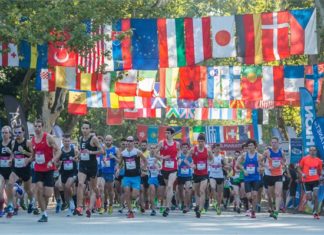 86 Jahre alt ist der älteste Sportler des Budapester Halbmarathons