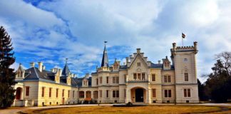 Ein Disney-Schloss in Ungarn