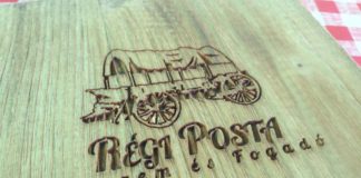 Das Restaurant Régi Posta mitten in Debrecen mit uralter Geschichte
