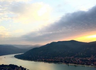 Das wunderschöne Donauknie