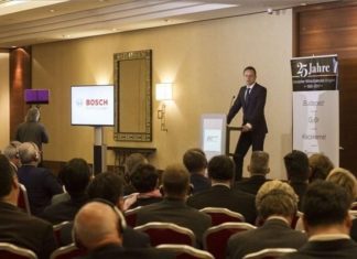 Ungarns Außenminister Péter Szijjártó beim Deutschen Wirtschafts Club (DWC)