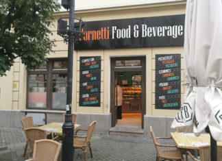 Knusprige Backwaren und herzhafte Snacks im Fornetti Food & Beverage in Györ!