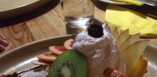 Palatschinkenburg: Palacsintavár in Eger