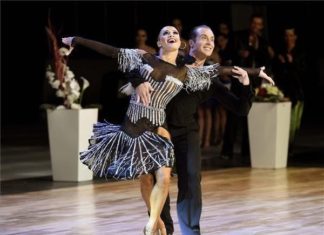 Weltmeister Tanzpaar tanzte in Ùjpest