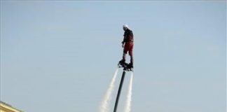 Extremsportarten auf der Donau in Budapest präsentiert