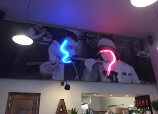 Versteckt in der Kazinczy Straße in Budapest