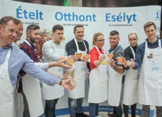 Ungarische Berühmtheiten helfen mit 1353 Lebkuchen