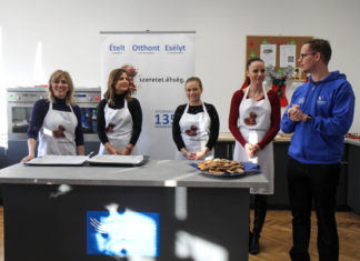 Die Ökumenische Hilfsorganisation hat einen Adventspielplatz für Kinder eingerichtet