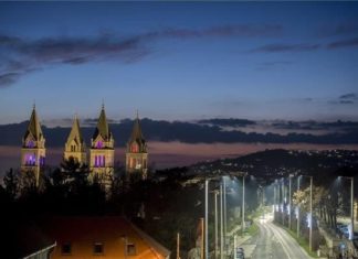 Das 3. Lichtlein an der Kathedrale von Pécs
