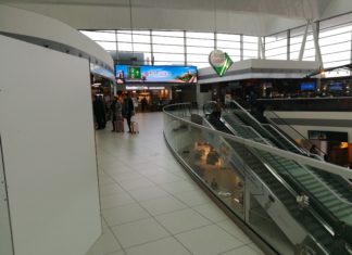 Cool! Laptops können während der Sicherheitskontrolle am Flughafen Budapest in der Tasche bleiben