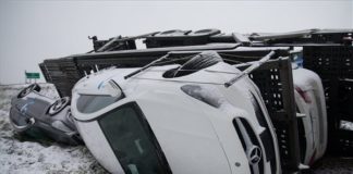 Schneefall auf dem Lande: Viele Unfälle!