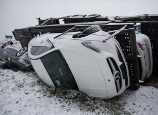 Schneefall auf dem Lande: Viele Unfälle!