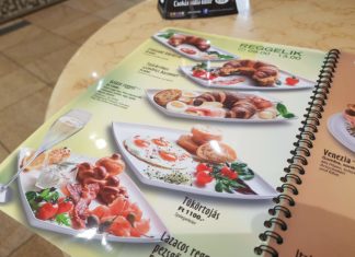 Königlich Frühstücken im Caffee e Gelato in Györ