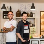 A Barátom kávézó tulajdonosai