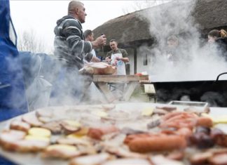 Das erste Schweinefleischfest in Nyíregyháza