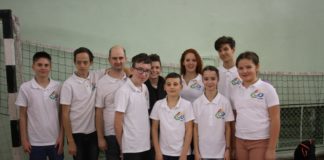 Das Mobilis Bits Team erfolgreich im ersten LEGO League Rennen!