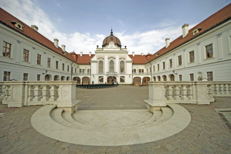 das-schloss-von-g-d-ll-einen-besuch-wert-ungarn-tv