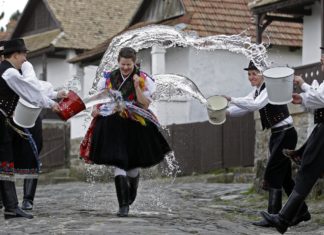 Bewässerung in Ungarn – Eine Ostertradition