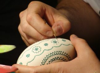 Traditions-Programme beim Várkert-Basar in Budapest