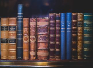 Hunderte Studenten rezitieren in Balatonfüred