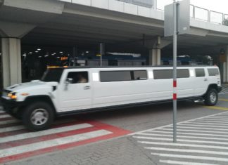 Ganz speziell: Mit Hummer Stretchlimousine vom Budapester Airport abholen lassen :)