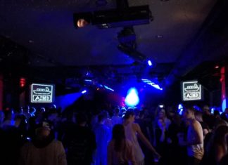 Abfeiern auf A38 – Ein Schiff das es in sich hat!