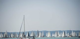 Der 50. Blue Tape Grand Prix am Balaton gestartet.