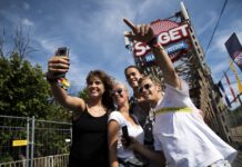 Die ersten Partygäste kommen in Sziget an