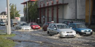 Unwetter mit Überschwemmung in Nyíregyháza und Umgebung
