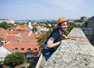 SPEKTAKULÄR! In Eger kletterte man die Burgmauern hoch!