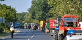 Die Apfelbauern demonstrieren!